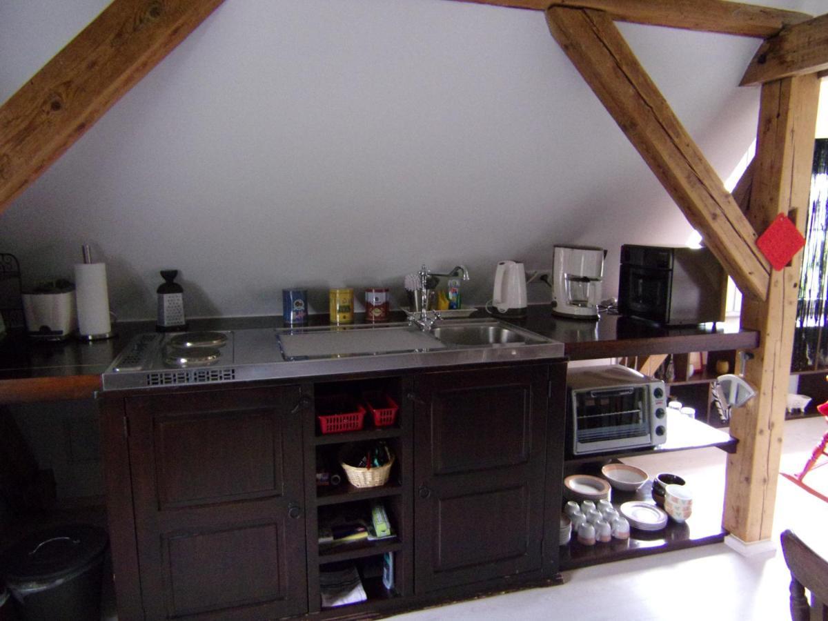 Kleines Schloesschen Apartment Leinau Ngoại thất bức ảnh