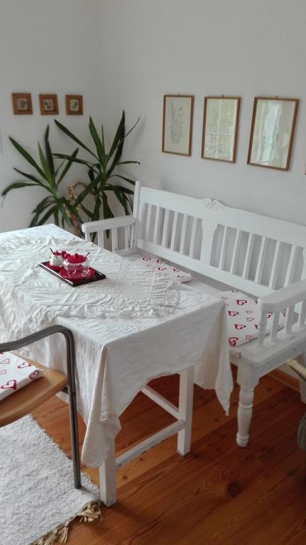 Kleines Schloesschen Apartment Leinau Ngoại thất bức ảnh