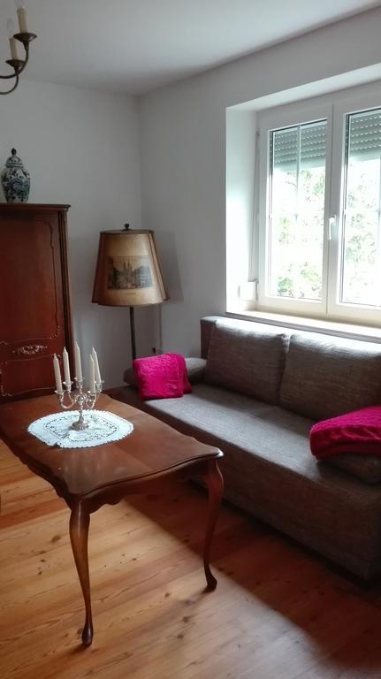 Kleines Schloesschen Apartment Leinau Ngoại thất bức ảnh